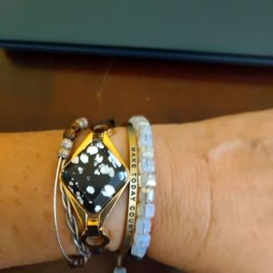 Bellabeat Ivy health tracker